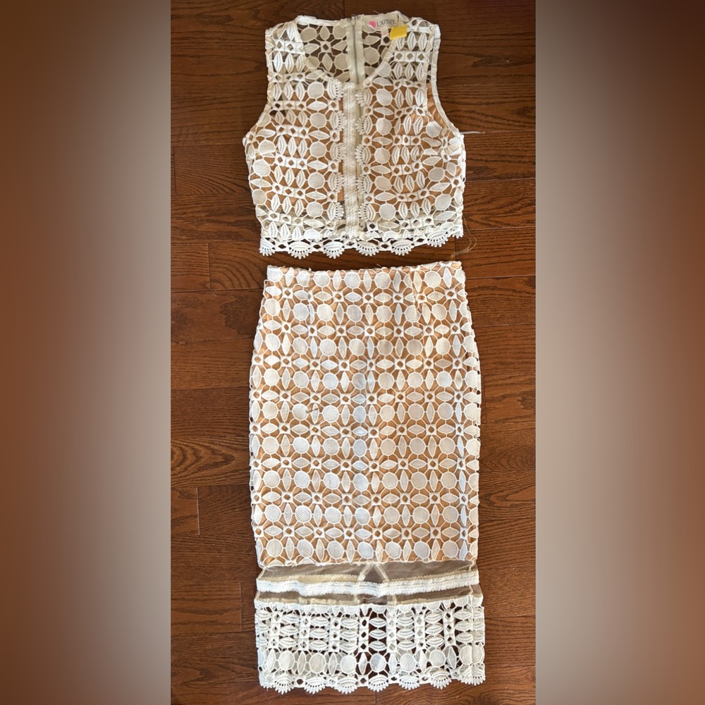 White lace 2 pc. Set
